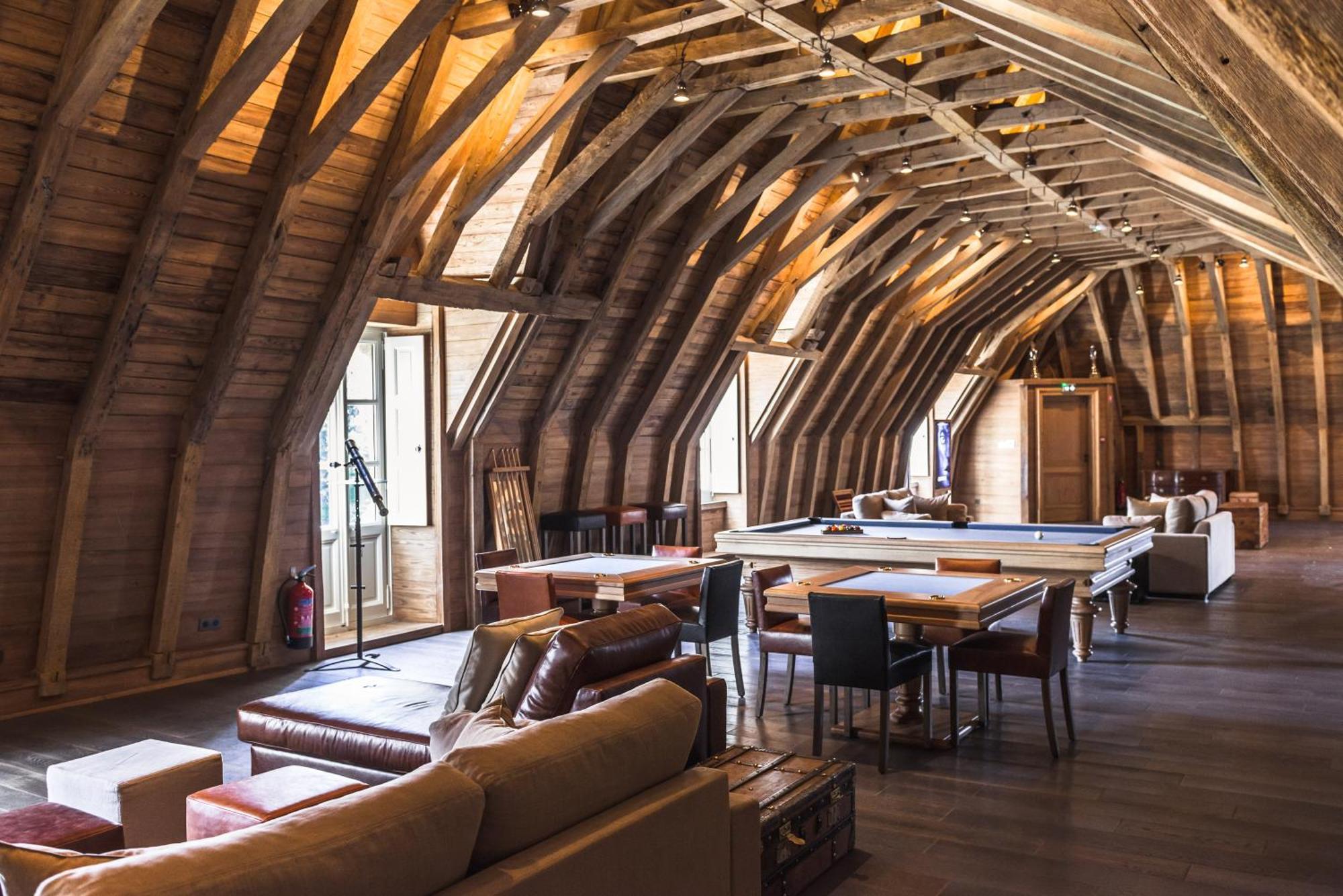 Hotel Domaine Des Etangs, Auberge Resorts Collection Massignac Bagian luar foto
