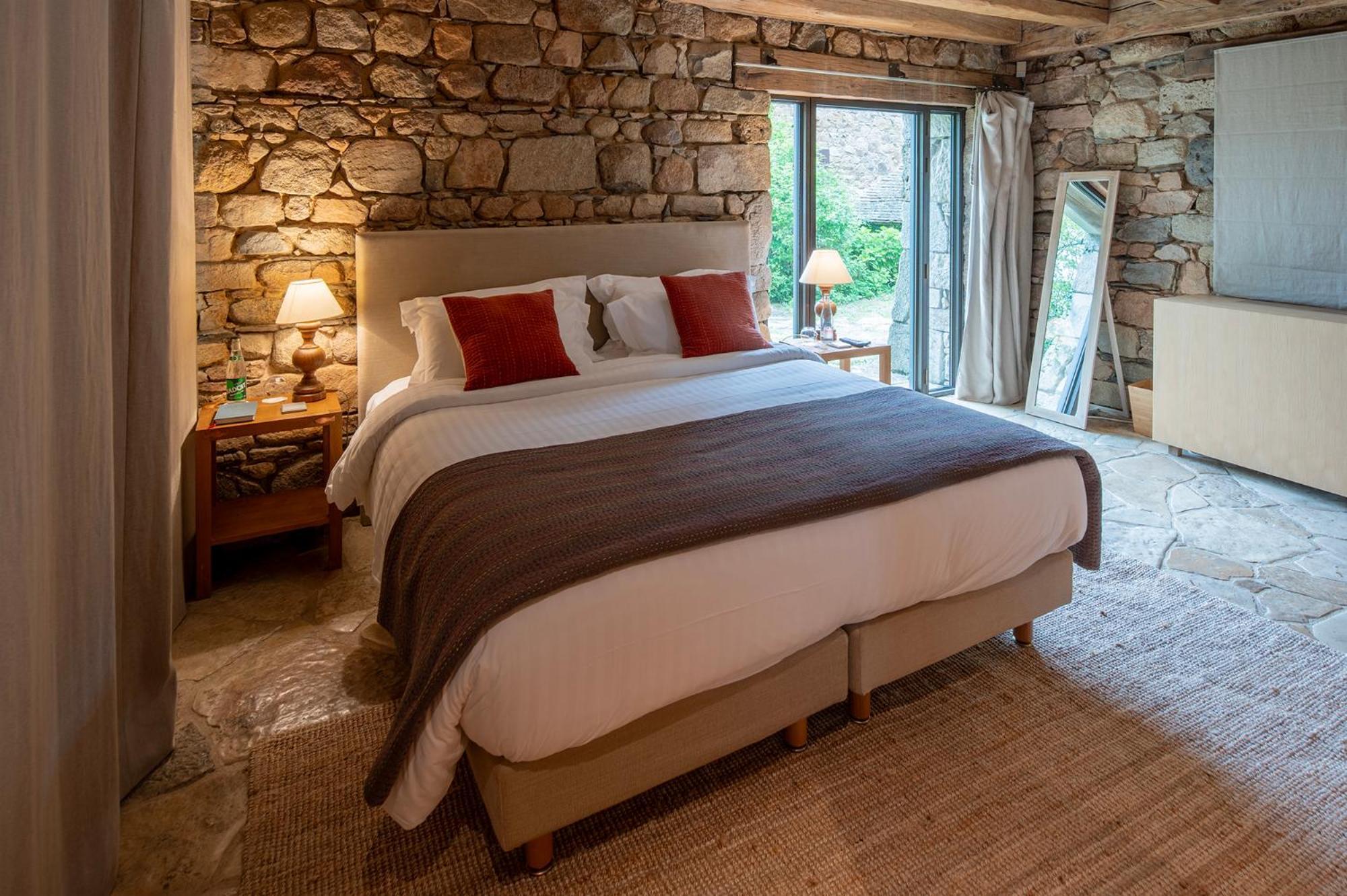 Hotel Domaine Des Etangs, Auberge Resorts Collection Massignac Ruang foto