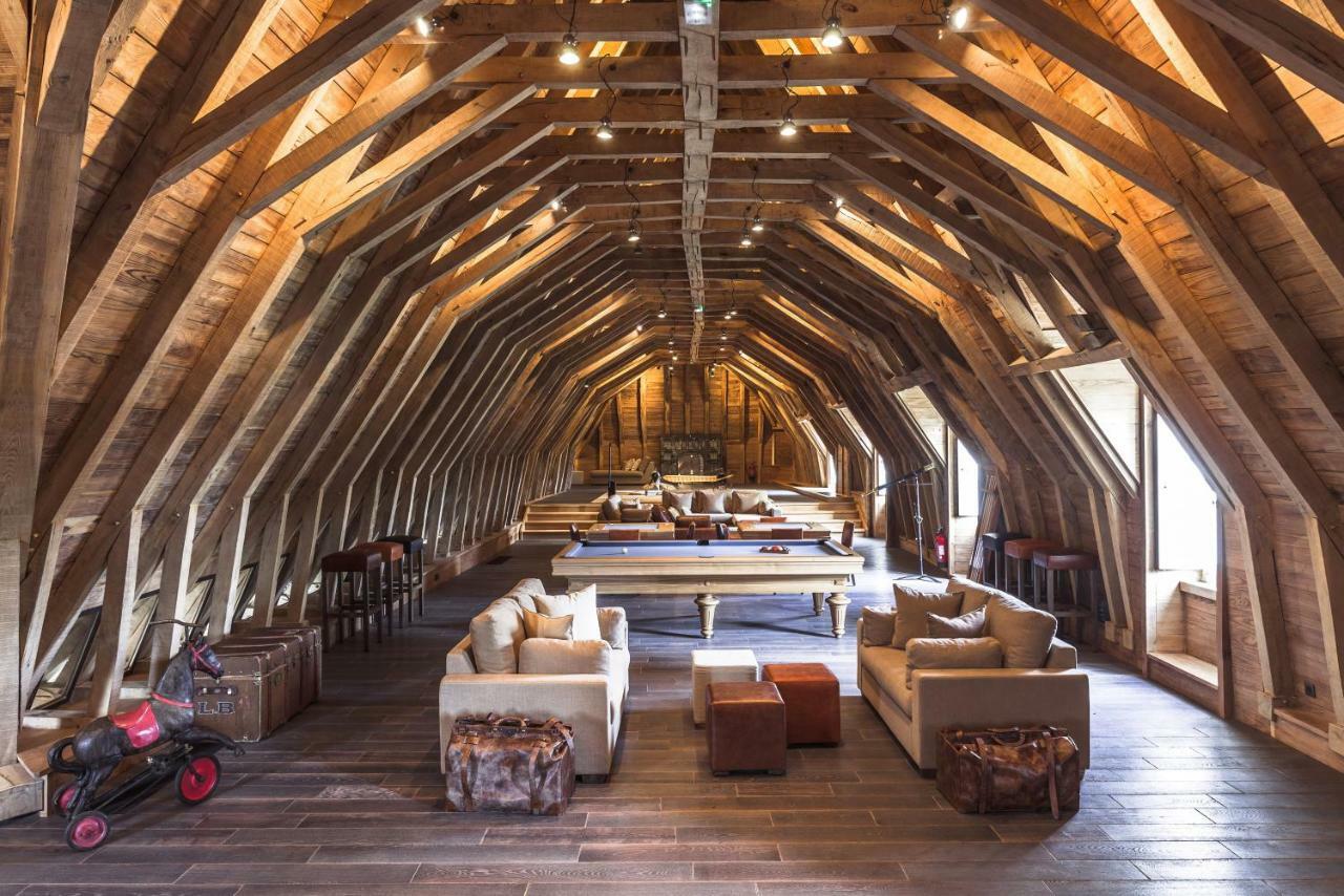 Hotel Domaine Des Etangs, Auberge Resorts Collection Massignac Bagian luar foto